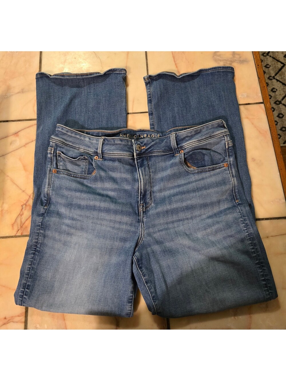 American Eagle Flare Jeans Sz 18 Regular Blue Medium Wash High Rise
